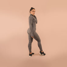 Load image into Gallery viewer, Merakilo Tempo Pullover - Charcoal Jackets &amp; Hoodies [product_name]- merakilo
